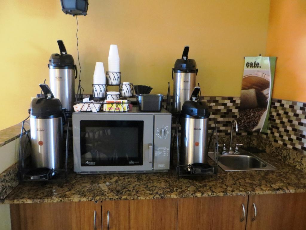 Microtel By Wyndham South Bend Notre Dame University Extérieur photo
